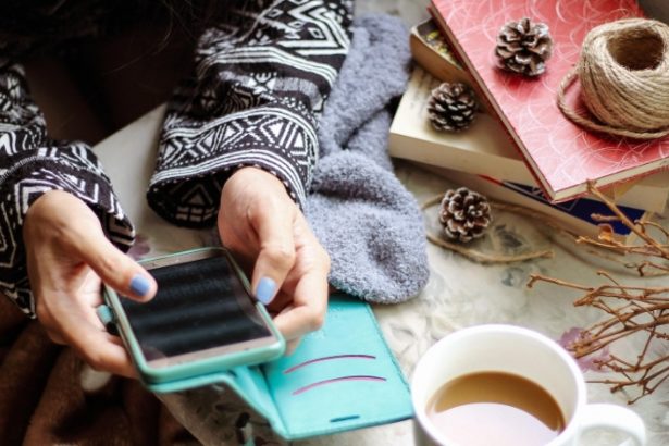 Aplikasi Membaca Berita yang Bisa Dapat Saldo DANA