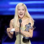 Rose BLACKPINK Cetak Sejarah di Grammy Awards